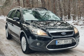 Ford Focus 1.6 lift Kombi Świeży Rozrząd Grzane Fotele  i Szyba !!