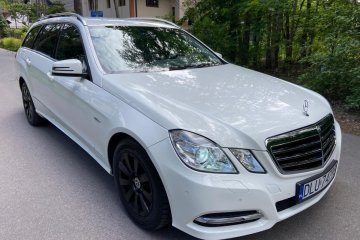 Mercedes E220 Manual  Avangarde Elektryczna Klapa Xenon LED !