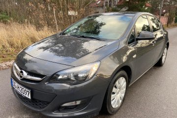 Opel Astra 1.4T Tempomat  Bez Korozji Drugi Komplet Kół !