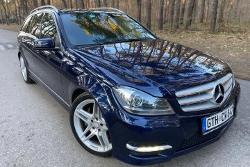 Mercedes-Benz Lift C300 CDI AMG 4-Matic Navi Łopatki Panorama !