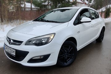 Opel Astra 1.4 Kamera Cofania Klimatyzacja CarPlay Niski Przebieg !